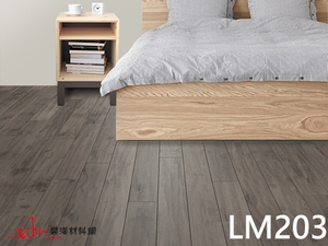 吉利良木 GOOD WOOD 塑膠地磚 LM203