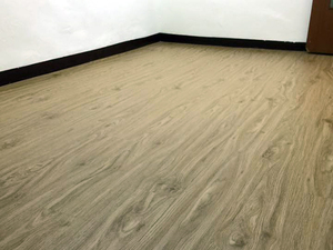 SUPERIOR創意超凡 43&65 石塑卡扣地板 塑膠地板 塑膠地磚 FR4301